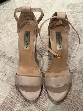 Steve Madden Beige/Taupe Ankle-Strap Block Heel Sandals